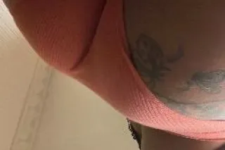 thick slut - Image 1